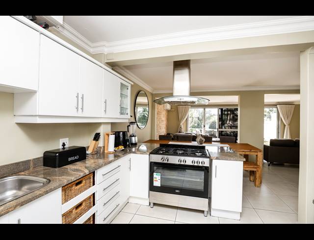 3 BEDROOM HOUSE FOR SALE IN SUNNINGDALE